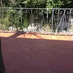 Casavacanze Ciaspole E Uva Holiday home *