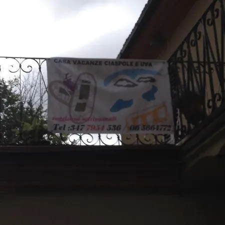 Semesterbostad Casavacanze Ciaspole E Uva *