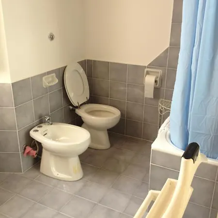 Casavacanze Ciaspole E Uva * פיאסטרה