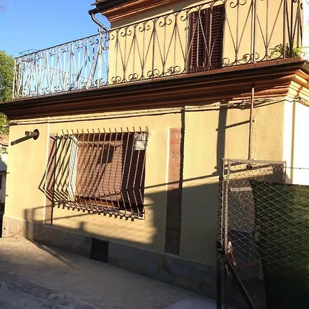 Semesterbostad Casavacanze Ciaspole E Uva Fiastra